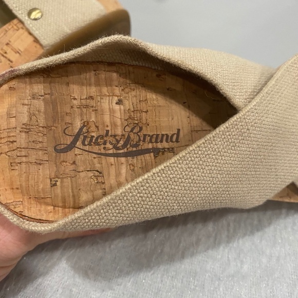 LUCKY Brand cork wedges Stretch Straps Rivots - Picture 5 of 7